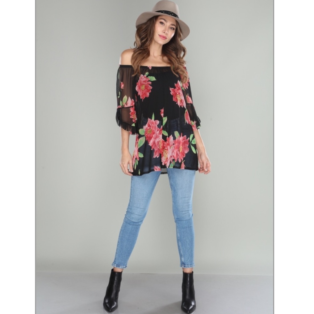 💥Black Tulle Red Rose Off Shoulder Print Top - Picture 3 of 3